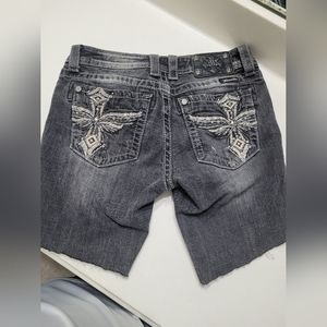 Miss me shorts size 28